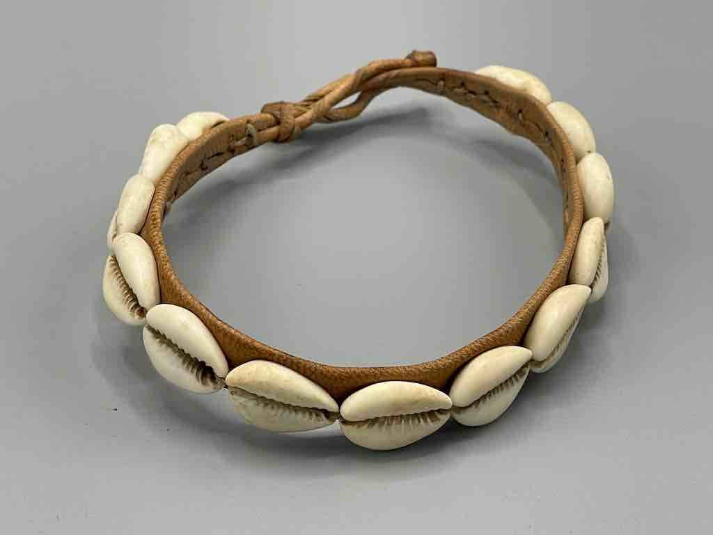 Cowrie Shell Leather Clasp Anklet