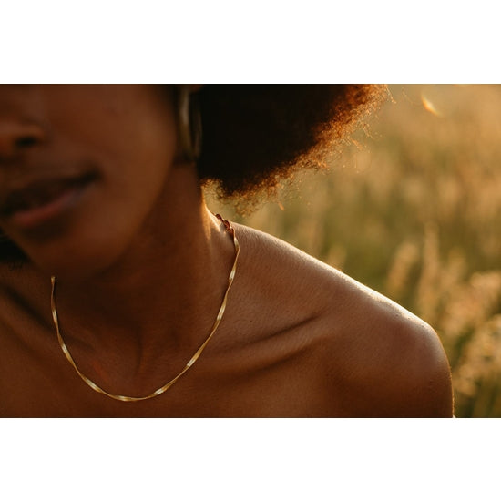 Twisted Herringbone Chain
