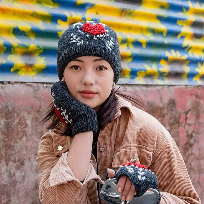 Heart Design Wool Knit Hat