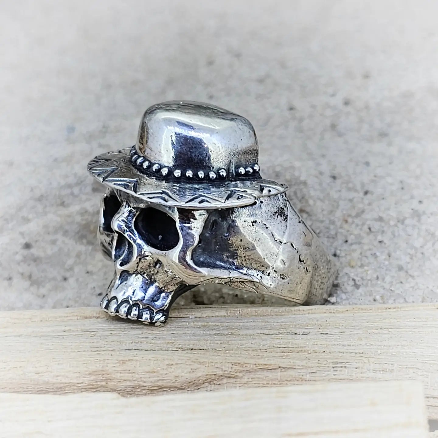 Skull With The Hat