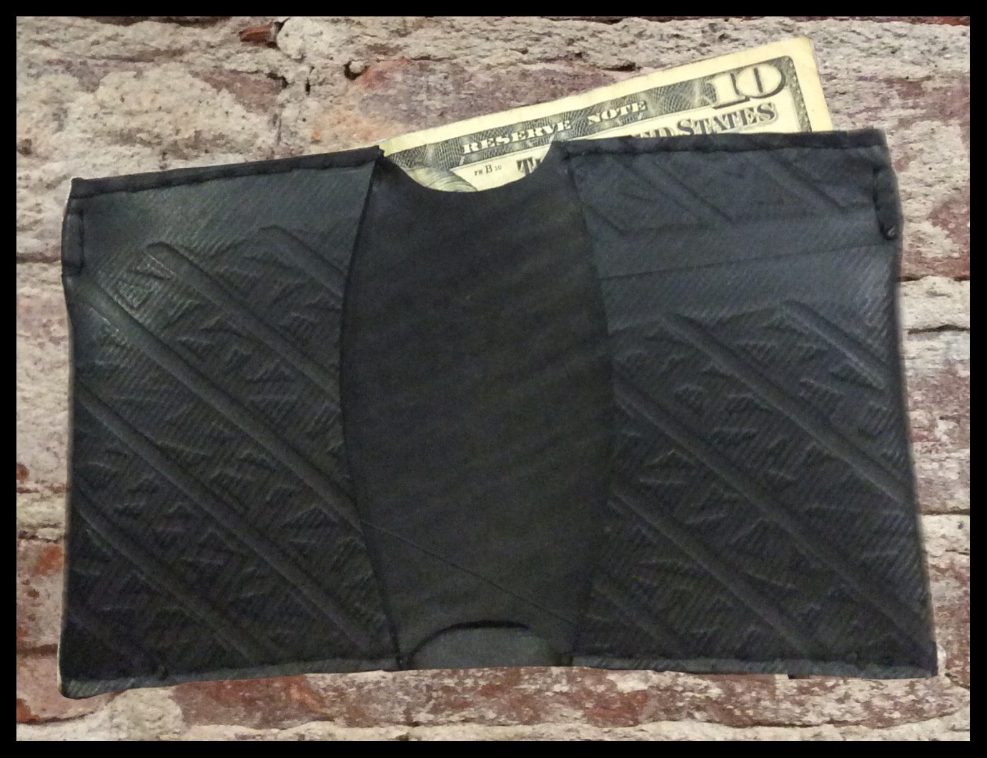 Tire Bi-fold Wallet